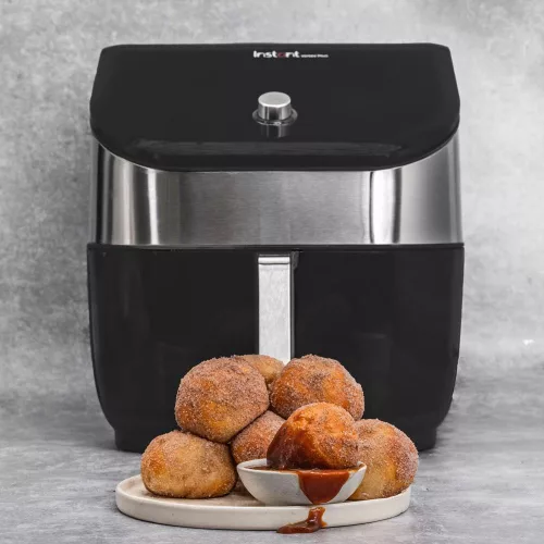 Instant Vortex Plus 6-in-1 Air Fryer with ClearCook and OdourErase 5.7L
